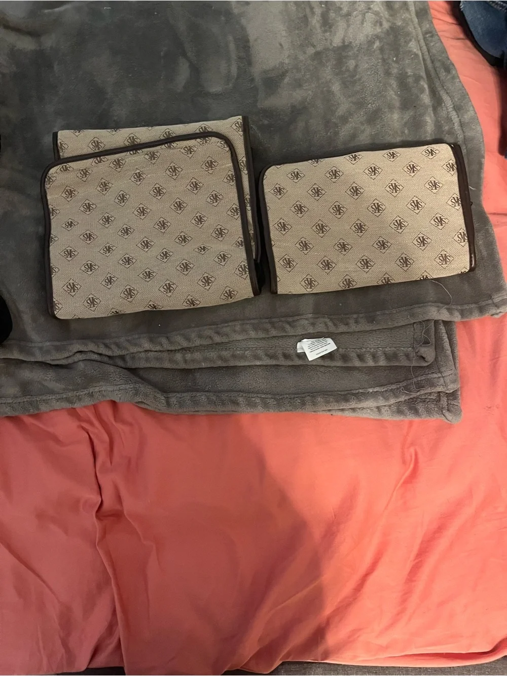 Neutral Logo-Pattern Cosmetic Pouch Set in Beige and Brown